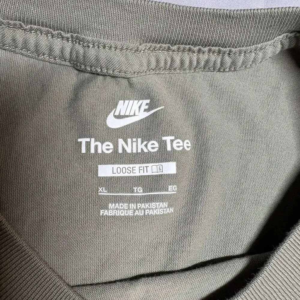 Womens nike crop top varsity t shirt